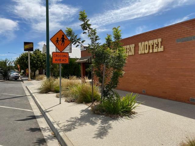 Wedderburn Goldseeker Motel Екстер'єр фото